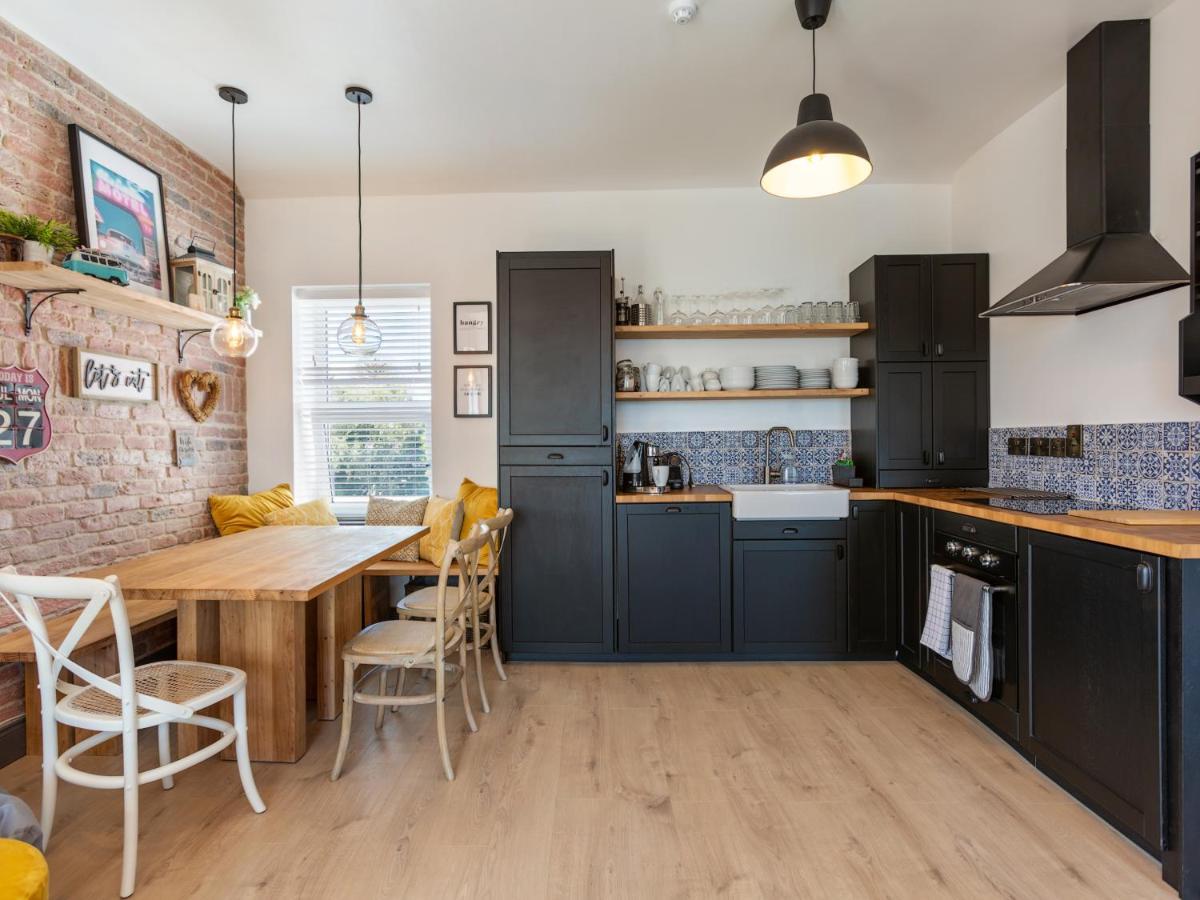 Macs Townhouse Dungarvan Dungarvan  Eksteriør bilde