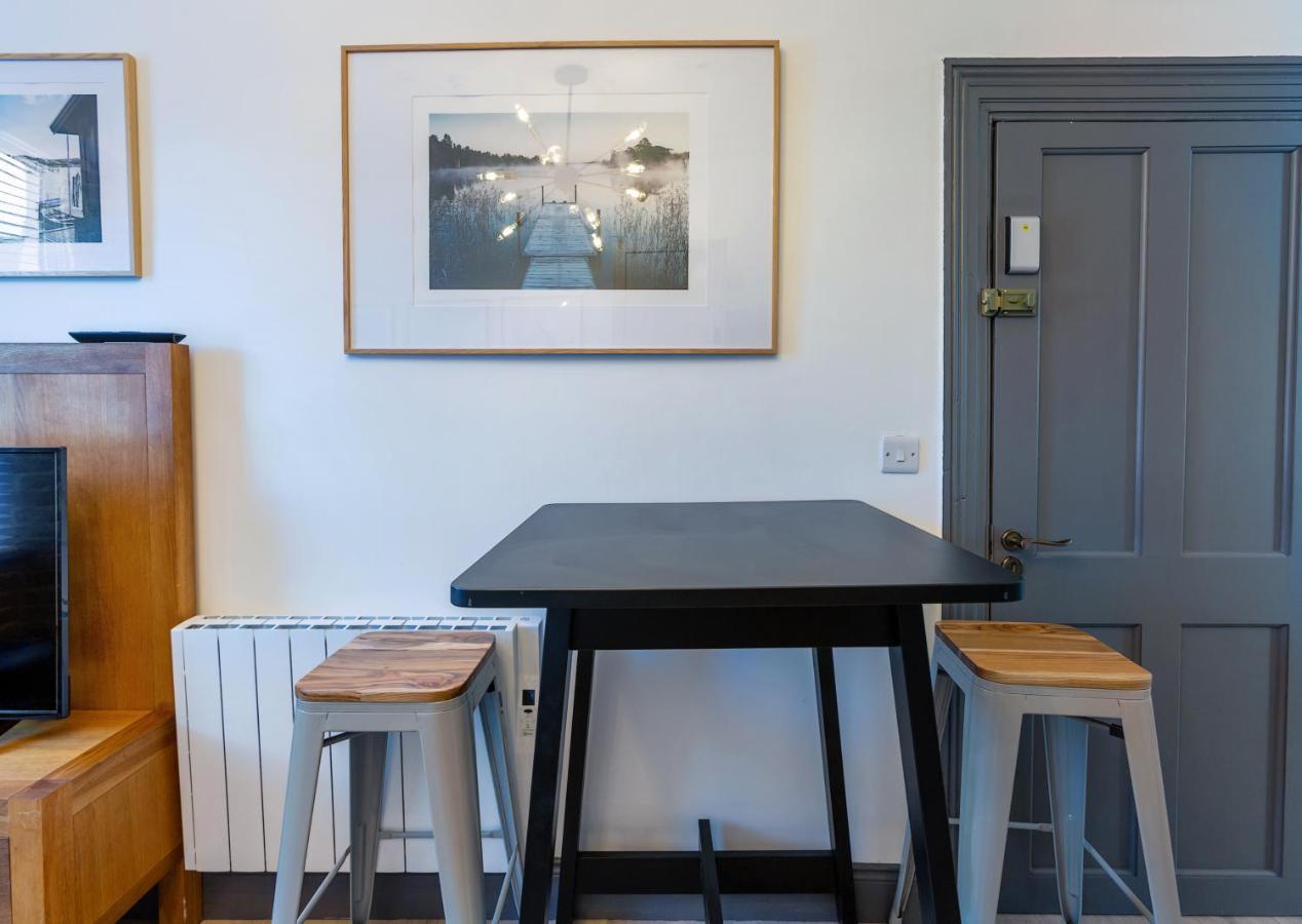 Macs Townhouse Dungarvan Dungarvan  Eksteriør bilde